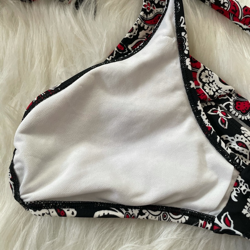 Chaps Bikini - Picture 4 of 4